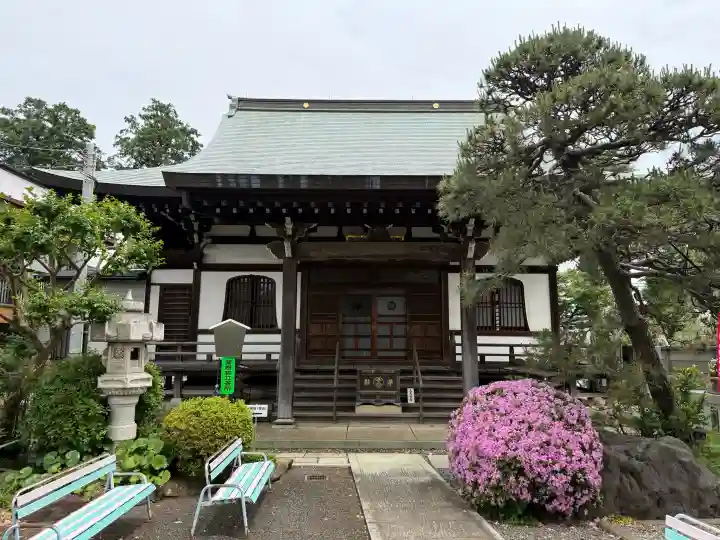 威徳院の{uncategorized: "未分類", other: "その他", undefined: "問題あり", building: "その他建物", grave: "お墓", sacred_gate: "鳥居", guardian: "狛犬", statue: "像", buddha: "仏像", history: "歴史", nature: "自然", garden: "庭園", animal: "動物", pagoda: "塔", temizu: "手水舎", mountain_gate: "山門・神門", sanctuary: "本殿・本堂", subordinate: "末社・摂社", art: "芸術", scenery: "景色", jizo: "地蔵", ema: "絵馬", goshuin: "御朱印", omikuji: "おみくじ", items: "授与品その他", amulet: "お守り", goshuincho: "御朱印帳", eats: "食事", festival: "お祭り", votive_dance: "神楽", shichigosan: "七五三参", wedding: "結婚式", experience: "体験その他", initially: "初詣", around: "周辺", anti_infection: "感染症対策"}