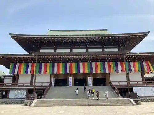 成田山新勝寺の本殿・本堂