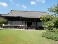 勧修寺の本殿・本堂