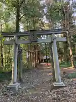 高尾神社の{uncategorized: "未分類", other: "その他", undefined: "問題あり", building: "その他建物", grave: "お墓", sacred_gate: "鳥居", guardian: "狛犬", statue: "像", buddha: "仏像", history: "歴史", nature: "自然", garden: "庭園", animal: "動物", pagoda: "塔", temizu: "手水舎", mountain_gate: "山門・神門", sanctuary: "本殿・本堂", subordinate: "末社・摂社", art: "芸術", scenery: "景色", jizo: "地蔵", ema: "絵馬", goshuin: "御朱印", omikuji: "おみくじ", items: "授与品その他", amulet: "お守り", goshuincho: "御朱印帳", eats: "食事", festival: "お祭り", votive_dance: "神楽", shichigosan: "七五三参", wedding: "結婚式", experience: "体験その他", initially: "初詣", around: "周辺", anti_infection: "感染症対策"}
