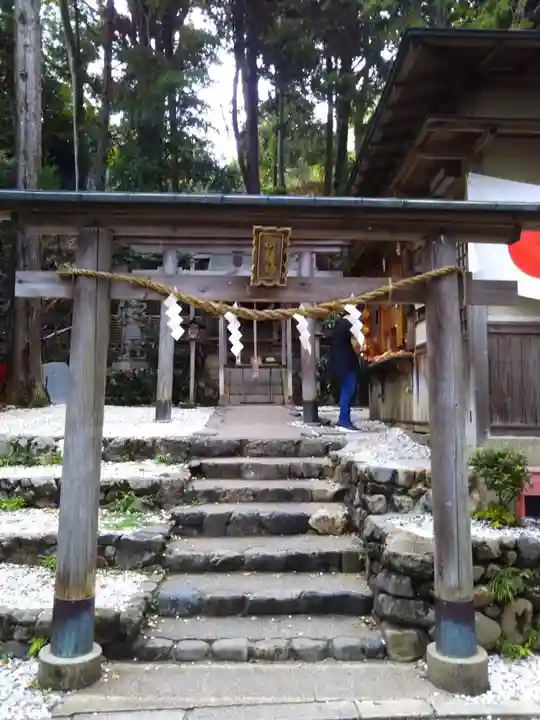 御髪神社の鳥居