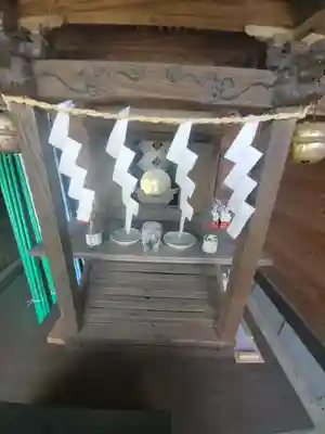 中島稲荷神社の本殿・本堂