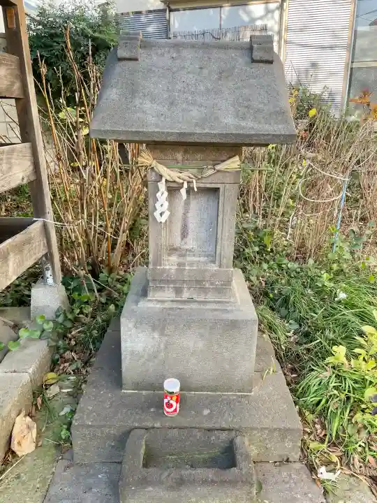 武蔵御嶽神社・出羽三山神社・道祖神の{uncategorized: "未分類", other: "その他", undefined: "問題あり", building: "その他建物", grave: "お墓", sacred_gate: "鳥居", guardian: "狛犬", statue: "像", buddha: "仏像", history: "歴史", nature: "自然", garden: "庭園", animal: "動物", pagoda: "塔", temizu: "手水舎", mountain_gate: "山門・神門", sanctuary: "本殿・本堂", subordinate: "末社・摂社", art: "芸術", scenery: "景色", jizo: "地蔵", ema: "絵馬", goshuin: "御朱印", omikuji: "おみくじ", items: "授与品その他", amulet: "お守り", goshuincho: "御朱印帳", eats: "食事", festival: "お祭り", votive_dance: "神楽", shichigosan: "七五三参", wedding: "結婚式", experience: "体験その他", initially: "初詣", around: "周辺", anti_infection: "感染症対策"}