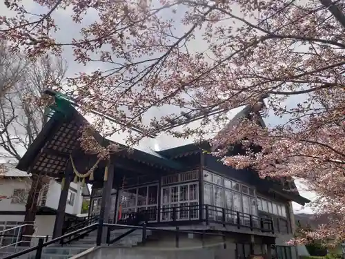 豊足神社の本殿