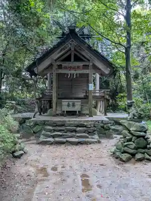 氣多大社の{uncategorized: "未分類", other: "その他", undefined: "問題あり", building: "その他建物", grave: "お墓", sacred_gate: "鳥居", guardian: "狛犬", statue: "像", buddha: "仏像", history: "歴史", nature: "自然", garden: "庭園", animal: "動物", pagoda: "塔", temizu: "手水舎", mountain_gate: "山門・神門", sanctuary: "本殿・本堂", subordinate: "末社・摂社", art: "芸術", scenery: "景色", jizo: "地蔵", ema: "絵馬", goshuin: "御朱印", omikuji: "おみくじ", items: "授与品その他", amulet: "お守り", goshuincho: "御朱印帳", eats: "食事", festival: "お祭り", votive_dance: "神楽", shichigosan: "七五三参", wedding: "結婚式", experience: "体験その他", initially: "初詣", around: "周辺", anti_infection: "感染症対策"}
