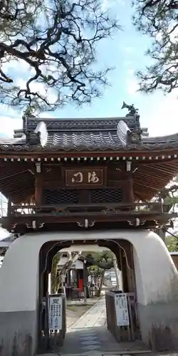 満月寺（浮御堂）の山門