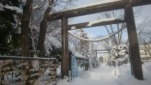 月寒神社の鳥居