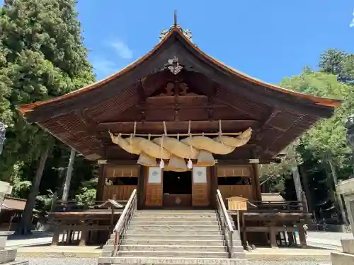 諏訪大社下社秋宮(長野県)