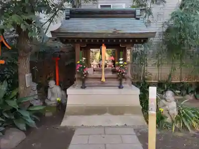 正寶院（飛不動尊）の末社・摂社