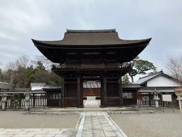 小田神社の山門・神門