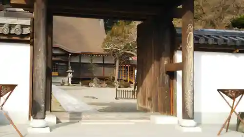 観音寺の本殿