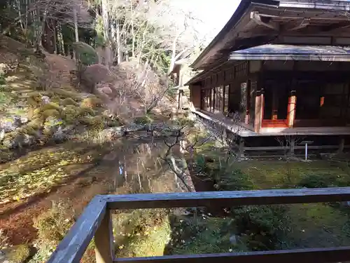 宝積山光前寺の庭園