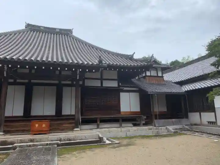 蓮教寺の本殿・本堂