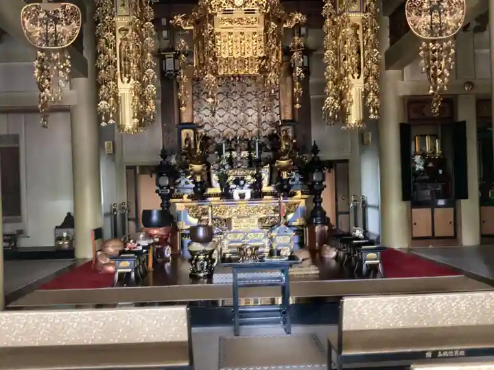 浄土宗南命山善光寺の本殿・本堂