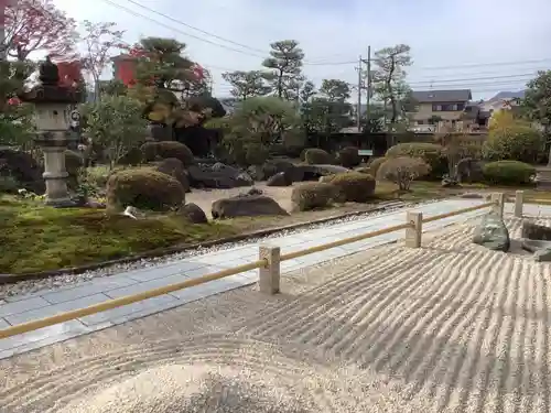 長福寺の庭園