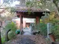 総心寺の山門・神門