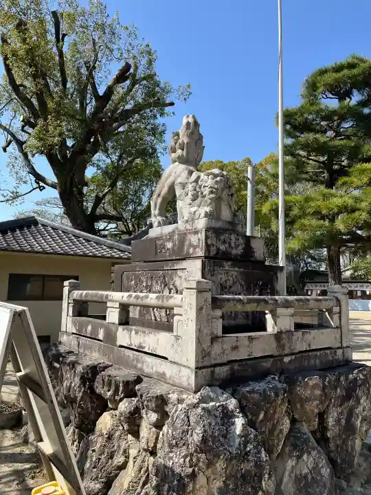 藤森神社の{uncategorized: "未分類", other: "その他", undefined: "問題あり", building: "その他建物", grave: "お墓", sacred_gate: "鳥居", guardian: "狛犬", statue: "像", buddha: "仏像", history: "歴史", nature: "自然", garden: "庭園", animal: "動物", pagoda: "塔", temizu: "手水舎", mountain_gate: "山門・神門", sanctuary: "本殿・本堂", subordinate: "末社・摂社", art: "芸術", scenery: "景色", jizo: "地蔵", ema: "絵馬", goshuin: "御朱印", omikuji: "おみくじ", items: "授与品その他", amulet: "お守り", goshuincho: "御朱印帳", eats: "食事", festival: "お祭り", votive_dance: "神楽", shichigosan: "七五三参", wedding: "結婚式", experience: "体験その他", initially: "初詣", around: "周辺", anti_infection: "感染症対策"}