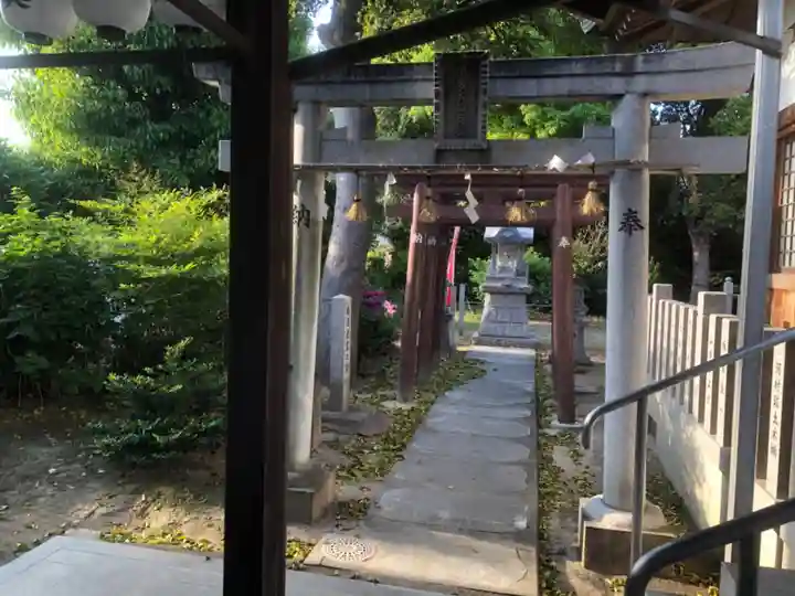 伊居太神社の末社・摂社