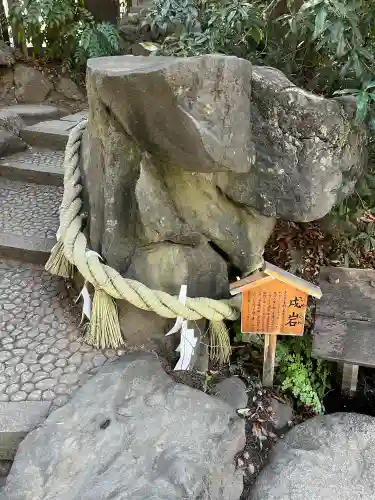 川越氷川神社の{uncategorized: "未分類", other: "その他", undefined: "問題あり", building: "その他建物", grave: "お墓", sacred_gate: "鳥居", guardian: "狛犬", statue: "像", buddha: "仏像", history: "歴史", nature: "自然", garden: "庭園", animal: "動物", pagoda: "塔", temizu: "手水舎", mountain_gate: "山門・神門", sanctuary: "本殿・本堂", subordinate: "末社・摂社", art: "芸術", scenery: "景色", jizo: "地蔵", ema: "絵馬", goshuin: "御朱印", omikuji: "おみくじ", items: "授与品その他", amulet: "お守り", goshuincho: "御朱印帳", eats: "食事", festival: "お祭り", votive_dance: "神楽", shichigosan: "七五三参", wedding: "結婚式", experience: "体験その他", initially: "初詣", around: "周辺", anti_infection: "感染症対策"}