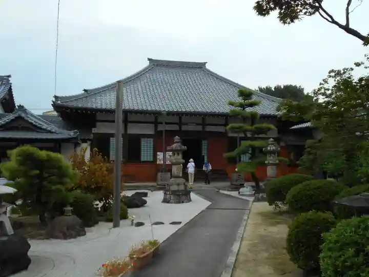 常福寺の本殿・本堂