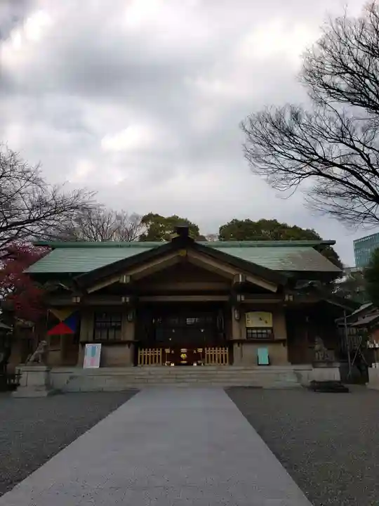 東郷神社の本殿・本堂