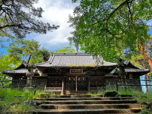 健御名方富命彦神別神社の本殿