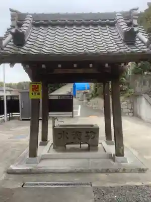 安楽寺の手水舎