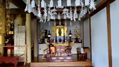 法華寺の本殿・本堂