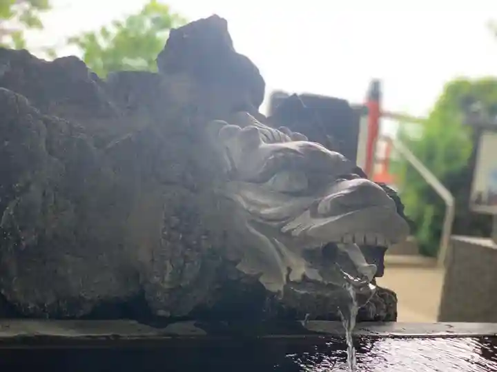 多摩川浅間神社の手水舎