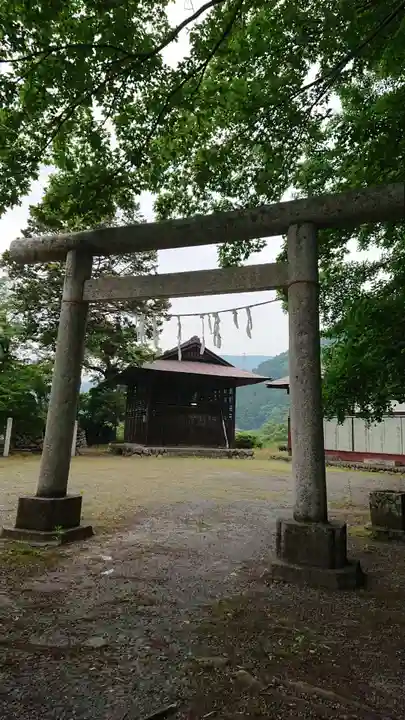 下野上神社の鳥居