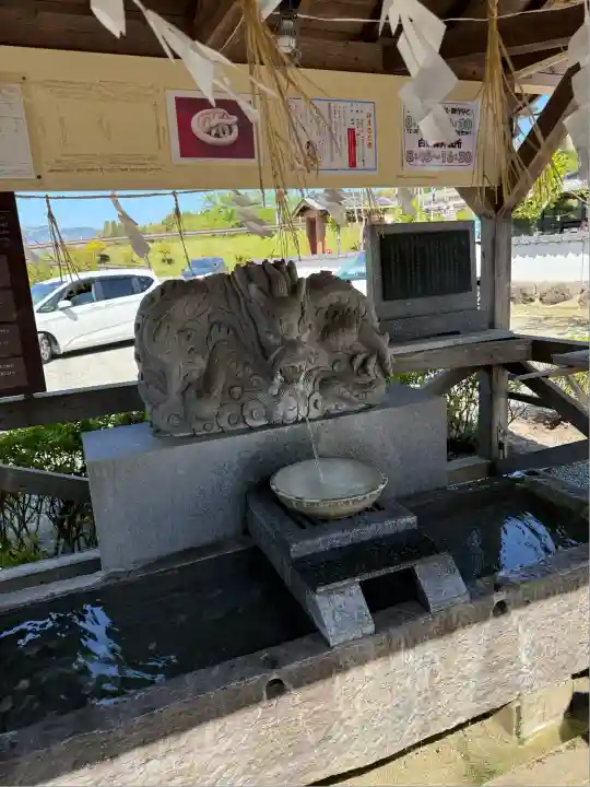阿蘇白水龍神權現~白蛇神社~(熊本県)