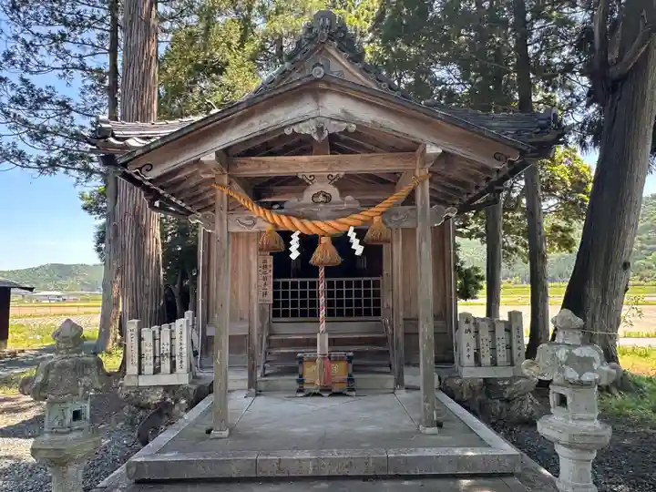 若宮八幡神社の本殿・本堂