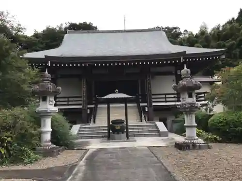 徳善寺の本殿・本堂