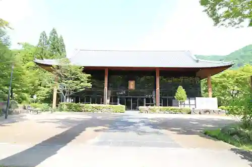 久安寺の本殿・本堂