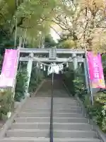 座間神社の{uncategorized: "未分類", other: "その他", undefined: "問題あり", building: "その他建物", grave: "お墓", sacred_gate: "鳥居", guardian: "狛犬", statue: "像", buddha: "仏像", history: "歴史", nature: "自然", garden: "庭園", animal: "動物", pagoda: "塔", temizu: "手水舎", mountain_gate: "山門・神門", sanctuary: "本殿・本堂", subordinate: "末社・摂社", art: "芸術", scenery: "景色", jizo: "地蔵", ema: "絵馬", goshuin: "御朱印", omikuji: "おみくじ", items: "授与品その他", amulet: "お守り", goshuincho: "御朱印帳", eats: "食事", festival: "お祭り", votive_dance: "神楽", shichigosan: "七五三参", wedding: "結婚式", experience: "体験その他", initially: "初詣", around: "周辺", anti_infection: "感染症対策"}