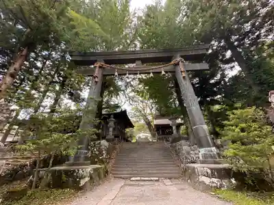 諏訪大社上社前宮(長野県)