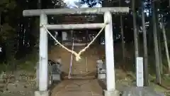 諏訪神社の鳥居