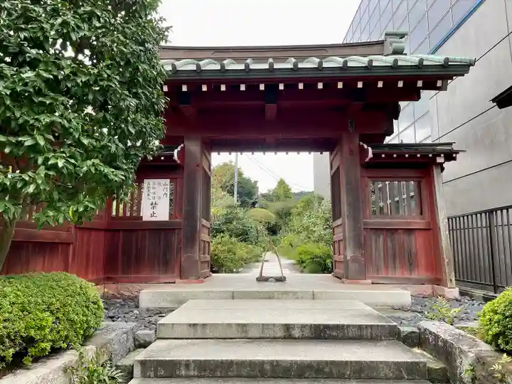 大巧寺の山門・神門