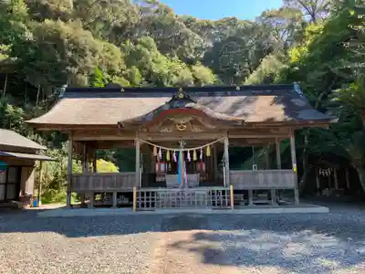 鳴無神社の本殿・本堂