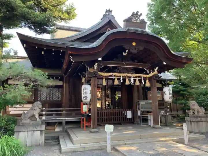 熊野神社の本殿・本堂