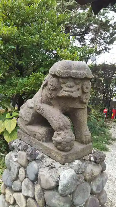 寒川神社の狛犬