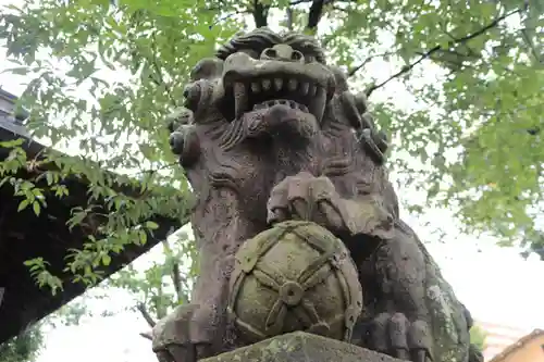 阿邪訶根神社の狛犬