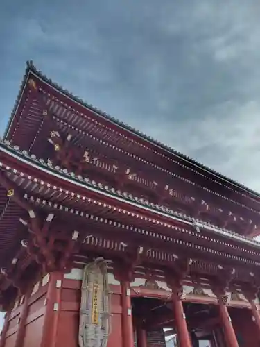 浅草寺の山門・神門