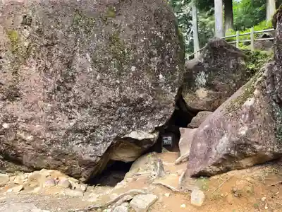 岩屋神社(妙見神社 祖師野八幡宮摂社)(岐阜県)