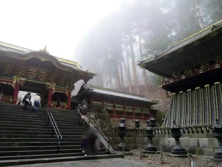 輪王寺の山門・神門