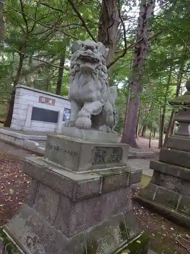 音更神社の狛犬