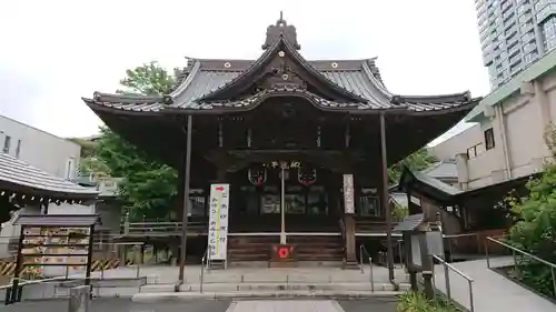 覚林寺の本殿