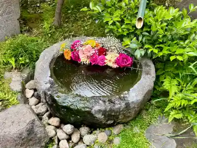 仙台大神宮の{uncategorized: "未分類", other: "その他", undefined: "問題あり", building: "その他建物", grave: "お墓", sacred_gate: "鳥居", guardian: "狛犬", statue: "像", buddha: "仏像", history: "歴史", nature: "自然", garden: "庭園", animal: "動物", pagoda: "塔", temizu: "手水舎", mountain_gate: "山門・神門", sanctuary: "本殿・本堂", subordinate: "末社・摂社", art: "芸術", scenery: "景色", jizo: "地蔵", ema: "絵馬", goshuin: "御朱印", omikuji: "おみくじ", items: "授与品その他", amulet: "お守り", goshuincho: "御朱印帳", eats: "食事", festival: "お祭り", votive_dance: "神楽", shichigosan: "七五三参", wedding: "結婚式", experience: "体験その他", initially: "初詣", around: "周辺", anti_infection: "感染症対策"}