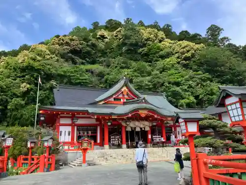 太皷谷稲成神社の{uncategorized: "未分類", other: "その他", undefined: "問題あり", building: "その他建物", grave: "お墓", sacred_gate: "鳥居", guardian: "狛犬", statue: "像", buddha: "仏像", history: "歴史", nature: "自然", garden: "庭園", animal: "動物", pagoda: "塔", temizu: "手水舎", mountain_gate: "山門・神門", sanctuary: "本殿・本堂", subordinate: "末社・摂社", art: "芸術", scenery: "景色", jizo: "地蔵", ema: "絵馬", goshuin: "御朱印", omikuji: "おみくじ", items: "授与品その他", amulet: "お守り", goshuincho: "御朱印帳", eats: "食事", festival: "お祭り", votive_dance: "神楽", shichigosan: "七五三参", wedding: "結婚式", experience: "体験その他", initially: "初詣", around: "周辺", anti_infection: "感染症対策"}