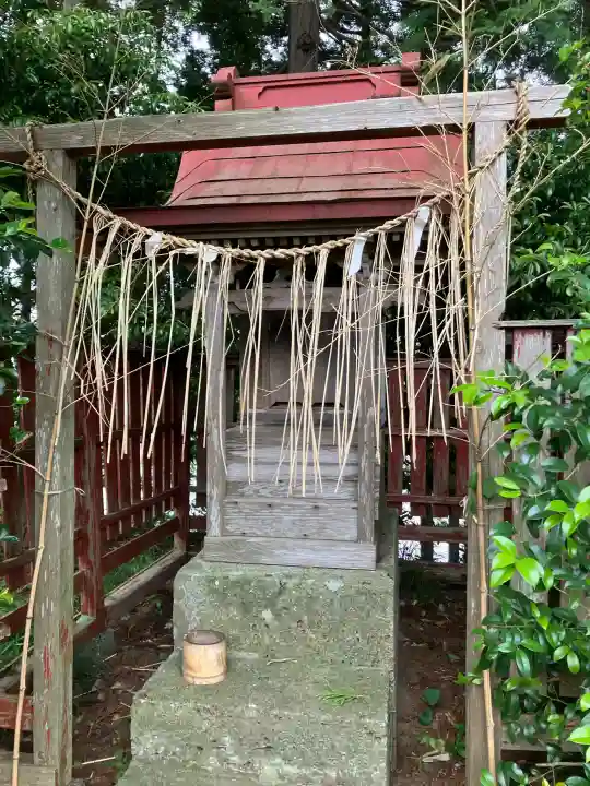 竹原神社の{uncategorized: "未分類", other: "その他", undefined: "問題あり", building: "その他建物", grave: "お墓", sacred_gate: "鳥居", guardian: "狛犬", statue: "像", buddha: "仏像", history: "歴史", nature: "自然", garden: "庭園", animal: "動物", pagoda: "塔", temizu: "手水舎", mountain_gate: "山門・神門", sanctuary: "本殿・本堂", subordinate: "末社・摂社", art: "芸術", scenery: "景色", jizo: "地蔵", ema: "絵馬", goshuin: "御朱印", omikuji: "おみくじ", items: "授与品その他", amulet: "お守り", goshuincho: "御朱印帳", eats: "食事", festival: "お祭り", votive_dance: "神楽", shichigosan: "七五三参", wedding: "結婚式", experience: "体験その他", initially: "初詣", around: "周辺", anti_infection: "感染症対策"}